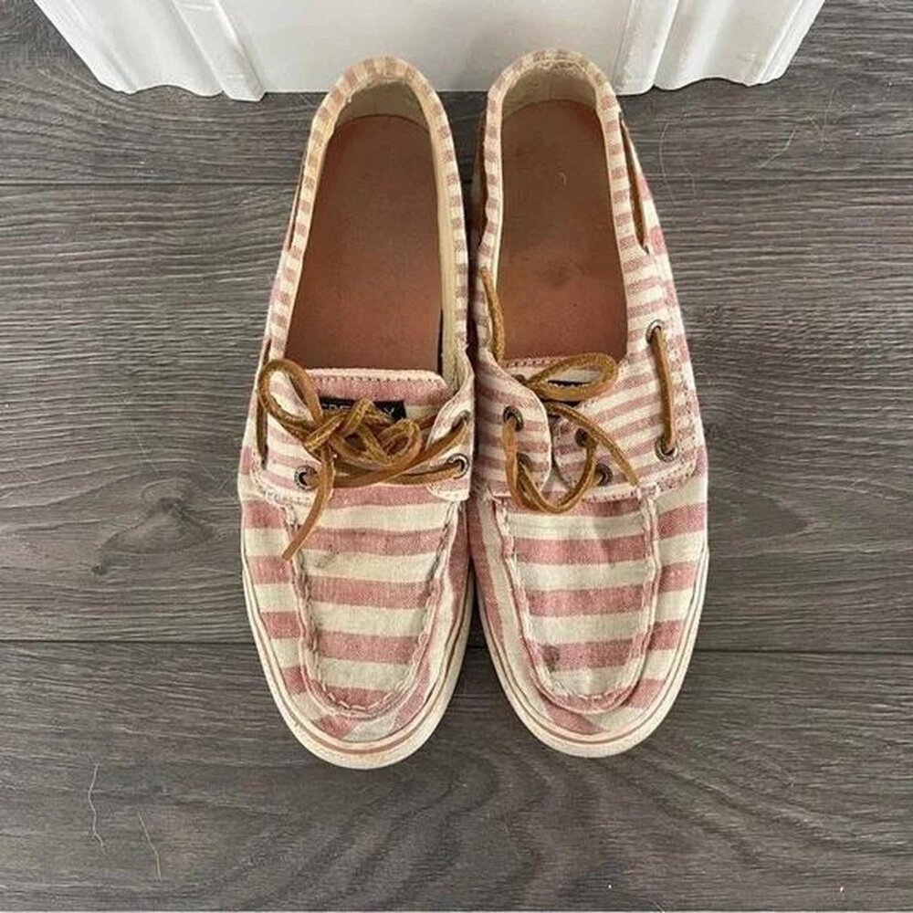 Sperry Boat Shoes Red and White Seer Sucker Stripe Leather Lace Up Preppy Size 7